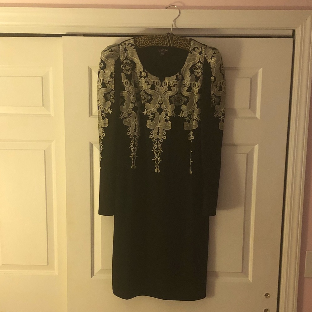 Women’s dress